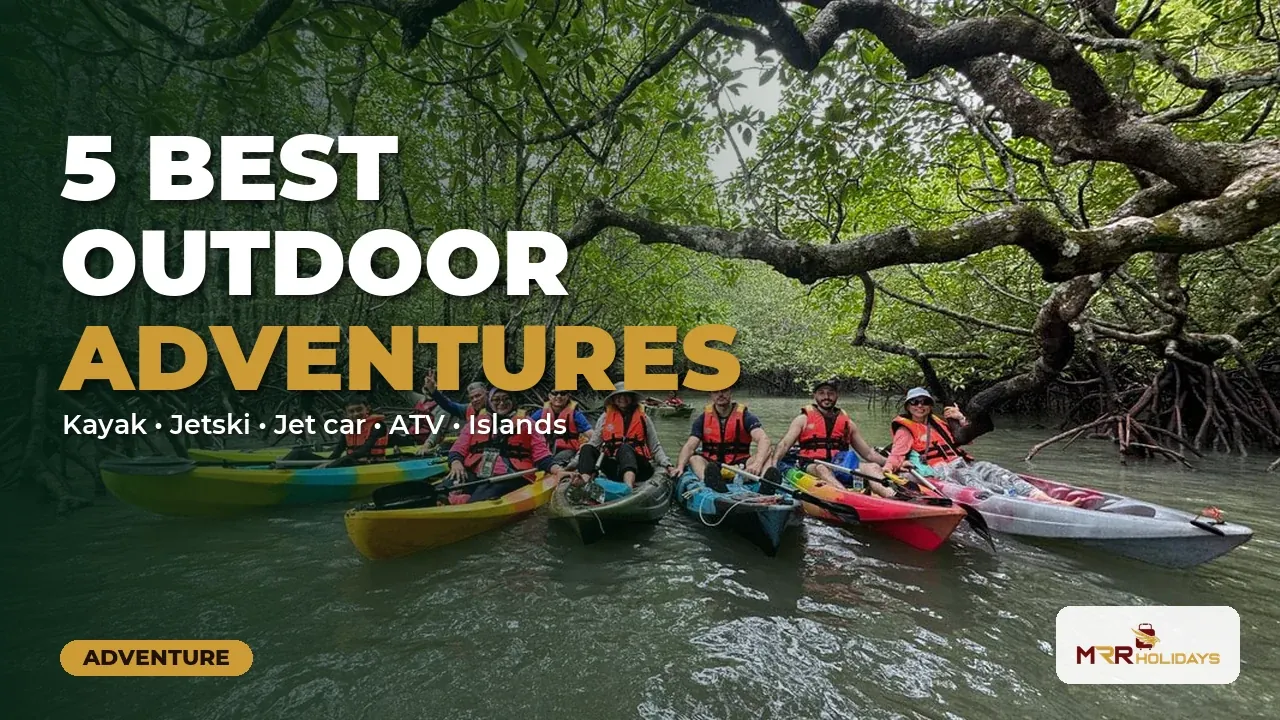 Kumpulan berkayak di hutan bakau Langkawi